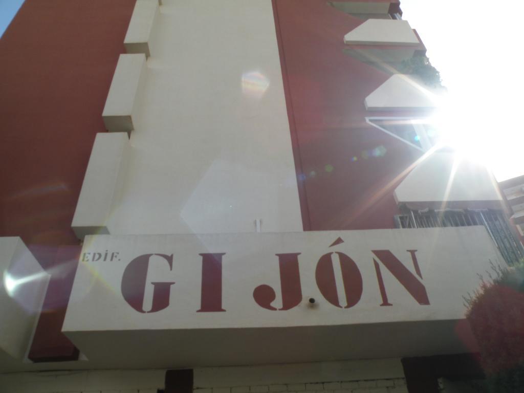 Gijon - Fincas Arena Benidorm Luaran gambar